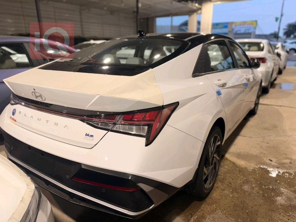 هيونداي النترا